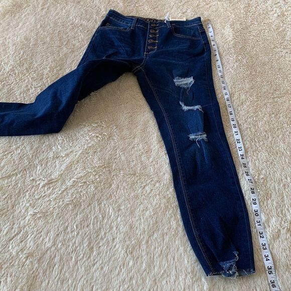 NWT High rise gogo jeans size 7 - Picture 16 of 16